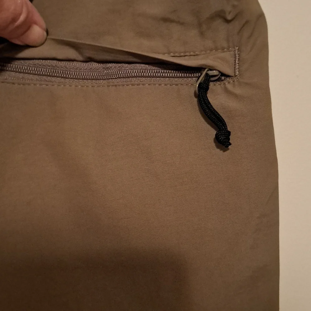 RedHead Men's Brown Cargo Shorts.  Size 36. - Picture 6 of 8